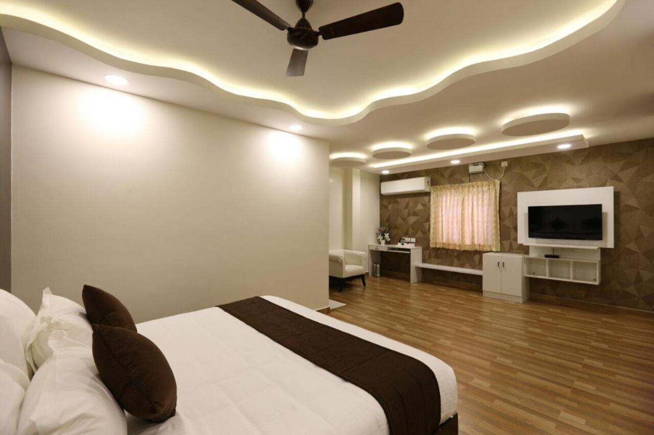 Hotel Rich Inn Chennai Exterior foto