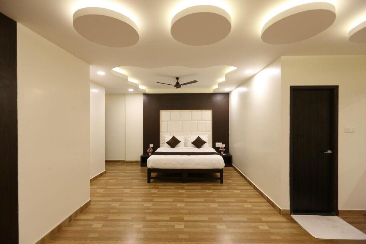 Hotel Rich Inn Chennai Exterior foto