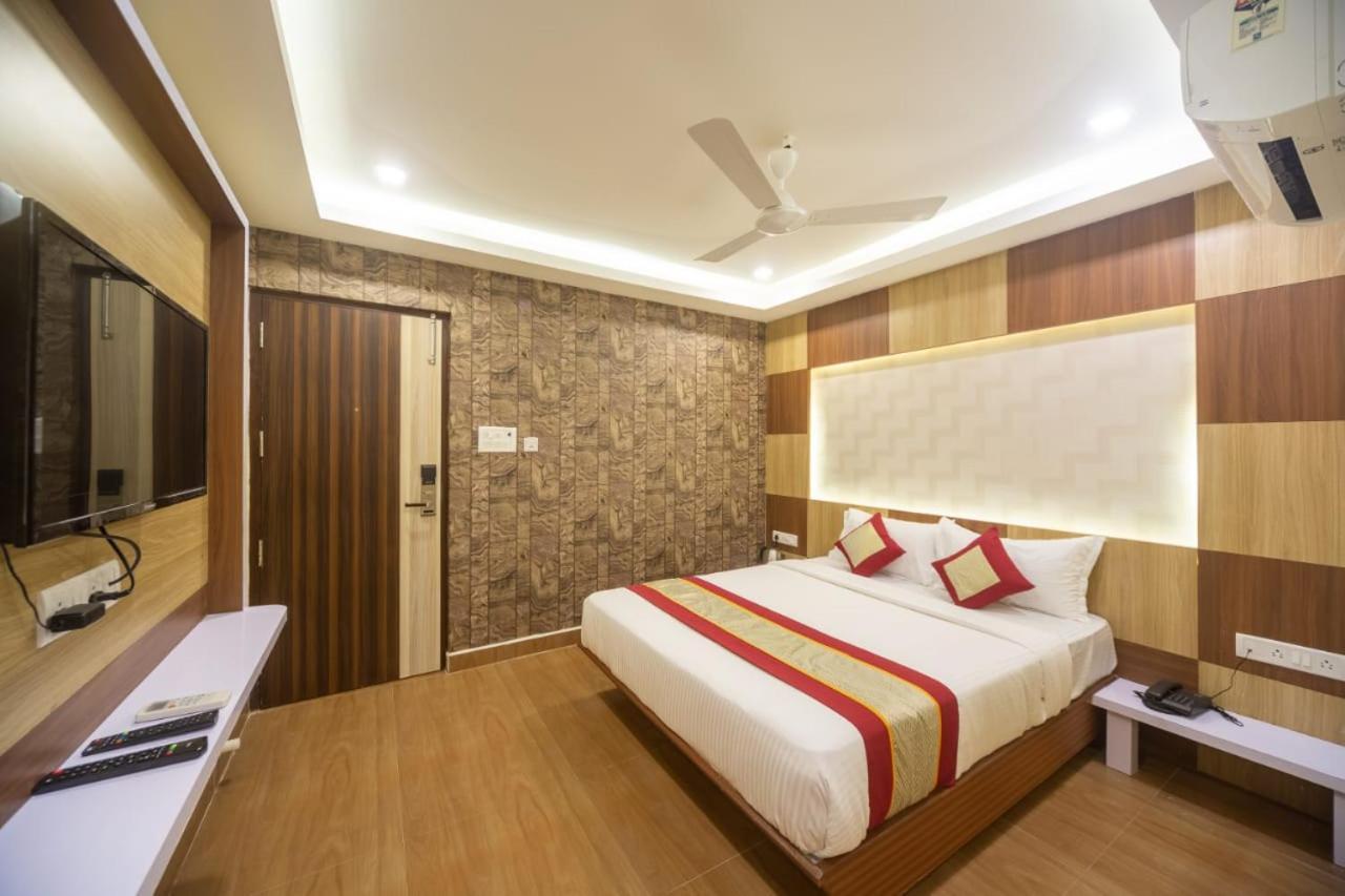Hotel Rich Inn Chennai Exterior foto